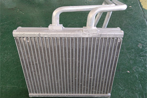 自动火焰钎焊机：低温散热器焊接的高效适配方案|祥控智能